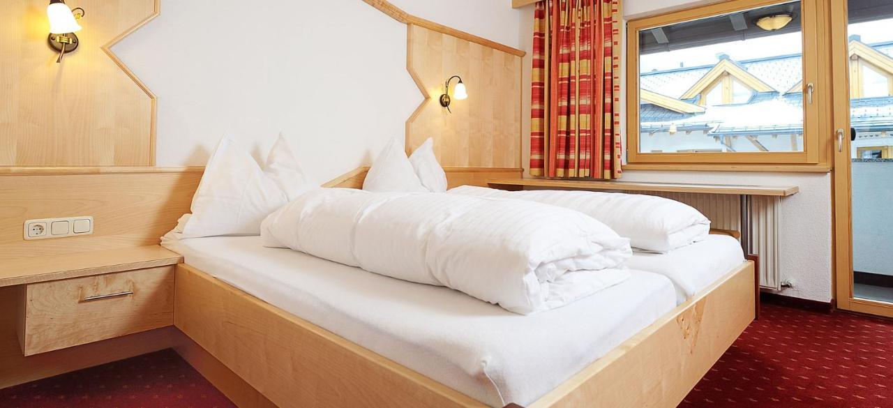 Hotel Kristall 3*